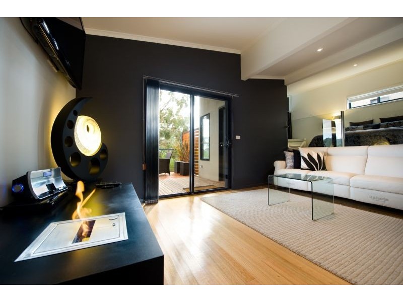 12 Twelfth Street, Hepburn Springs VIC 3461