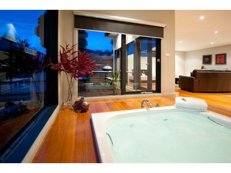 12 Twelfth Street, Hepburn Springs VIC 3461