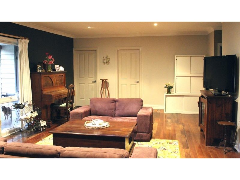 100 Kangaroo Drive, Coomoora VIC 3461