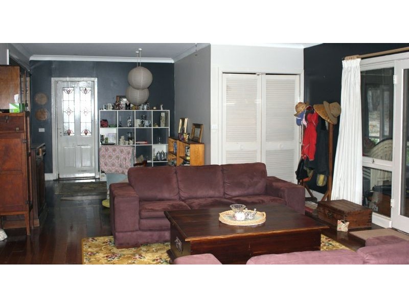 100 Kangaroo Drive, Coomoora VIC 3461