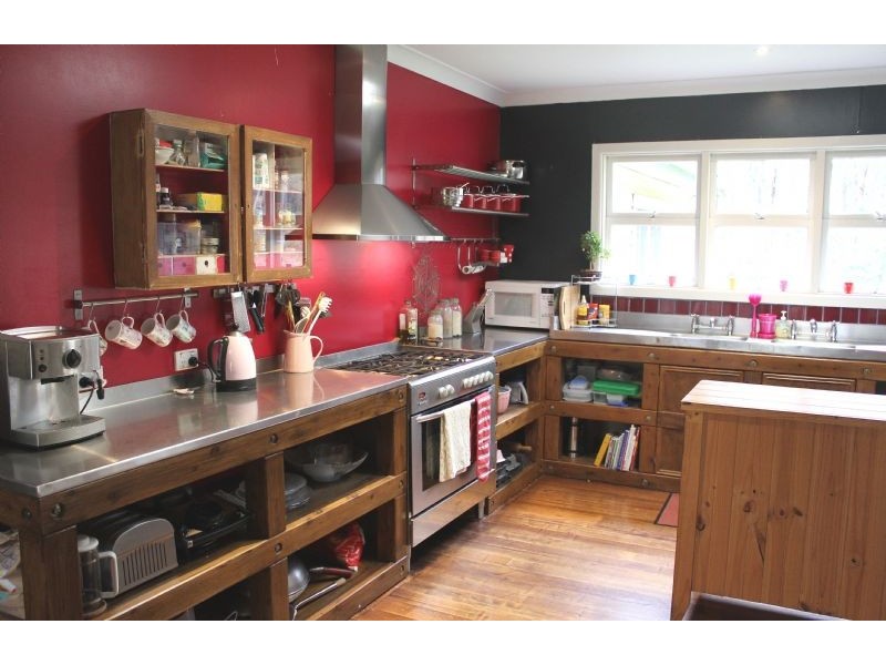 100 Kangaroo Drive, Coomoora VIC 3461