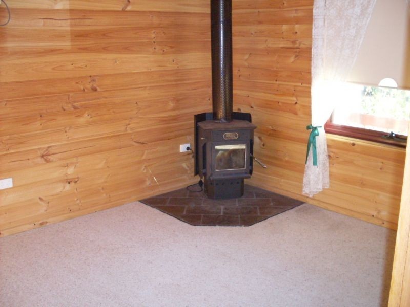 A/2479 Ballan Daylesford Sailors Falls, Daylesford VIC 3460