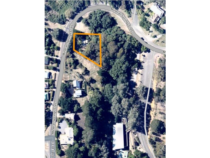 7 Mineral Springs Cres, Hepburn Springs VIC 3461
