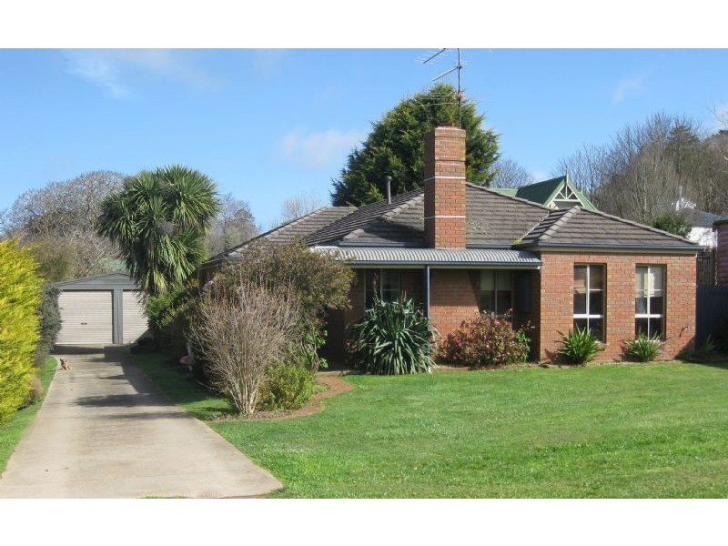 6 Grenville St, Daylesford VIC 3460
