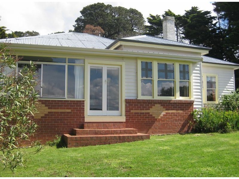 232 Forest Hill Rd, Newlyn VIC 3364
