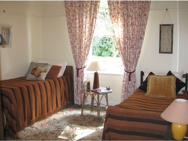 232 Forest Hill Rd, Newlyn VIC 3364