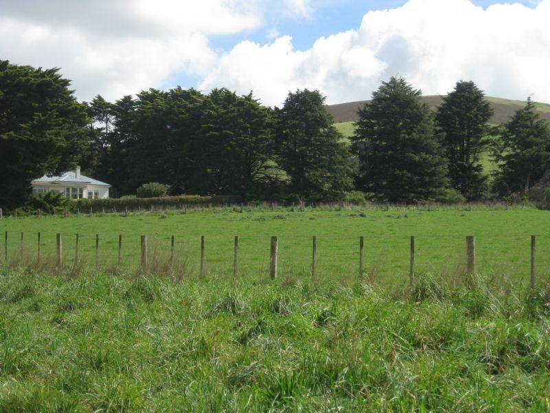 232 Forest Hill Rd, Newlyn VIC 3364