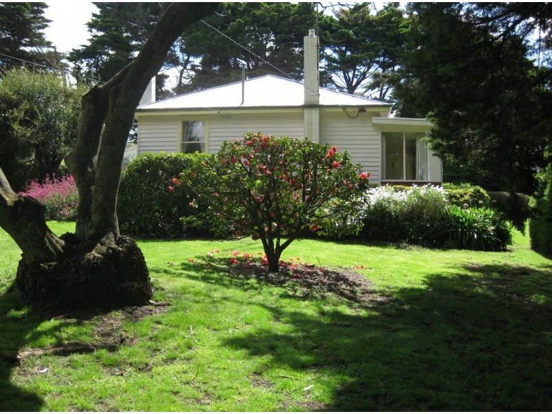 232 Forest Hill Rd, Newlyn VIC 3364