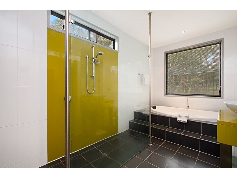 36a Lakeside Drive, Hepburn Springs VIC 3461