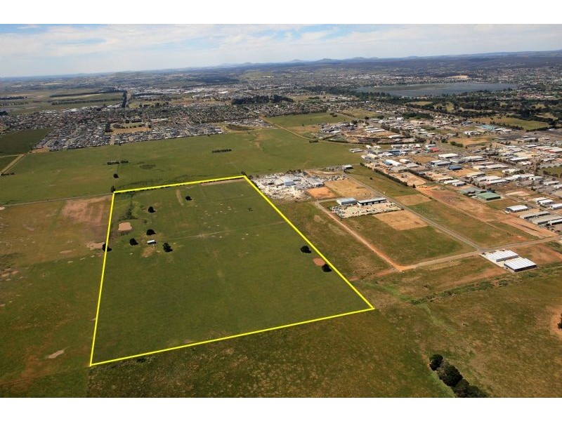 Lot 5 Ballarat-Carngham Road, Delacombe VIC 3356