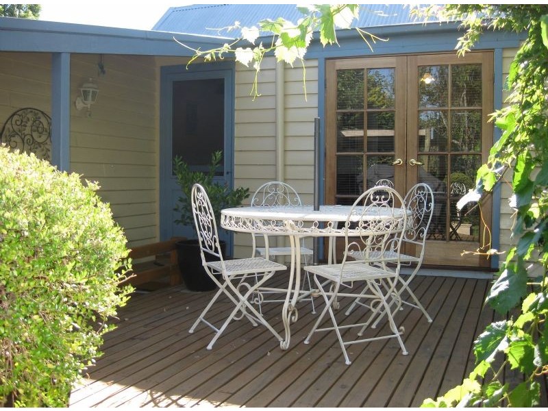 71 West St, Daylesford VIC 3460