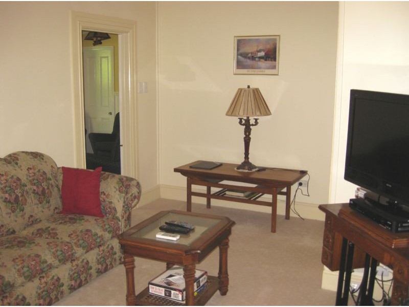 71 West St, Daylesford VIC 3460