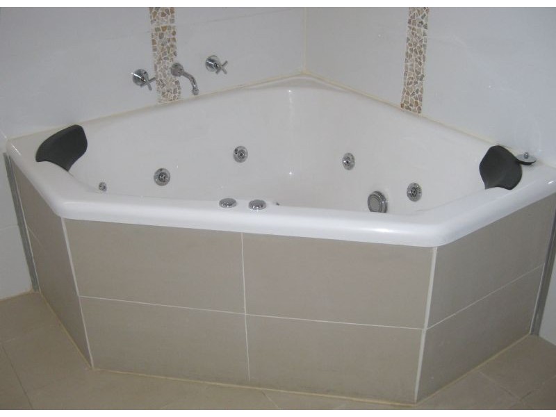 71 West St, Daylesford VIC 3460