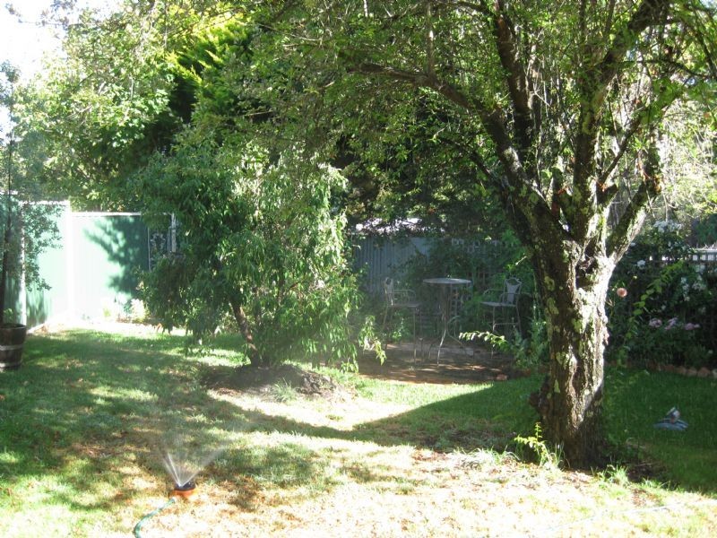 71 West St, Daylesford VIC 3460