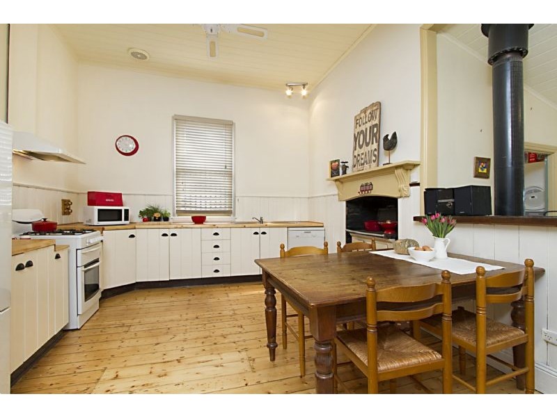 11 Albert Street, Daylesford VIC 3460