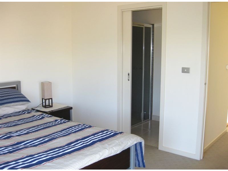 8/34 Smith St, Daylesford VIC 3460