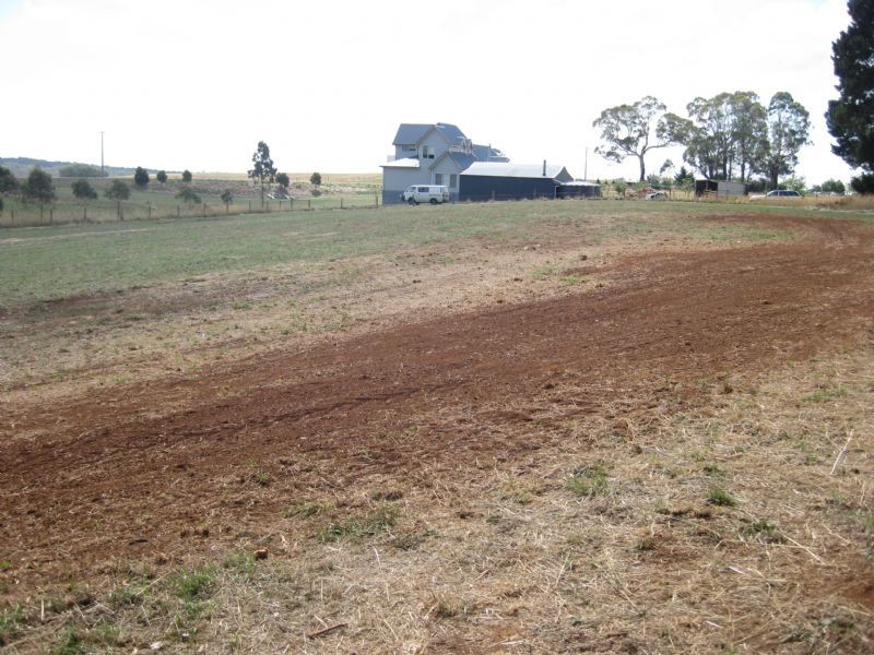 33 School Road, Coomoora VIC 3461