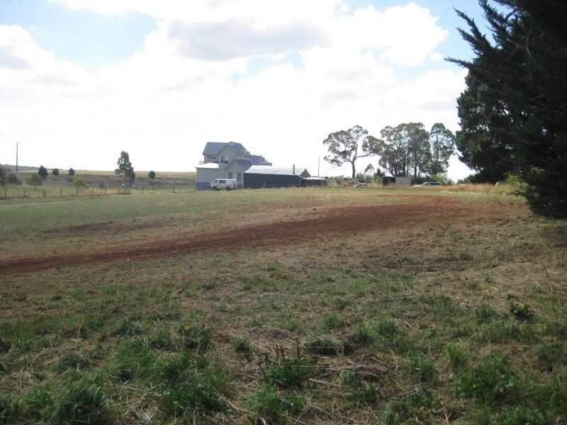 33 School Road, Coomoora VIC 3461