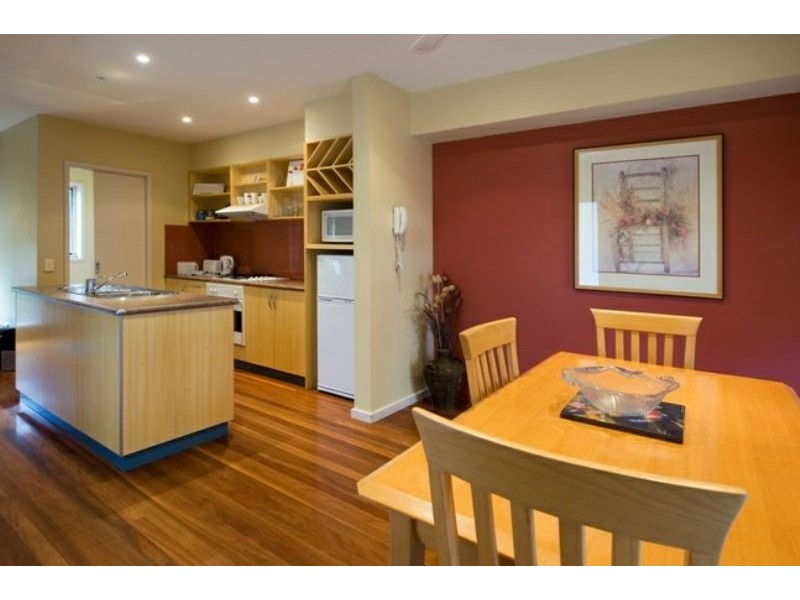 5/11 Camp Street, Daylesford VIC 3460