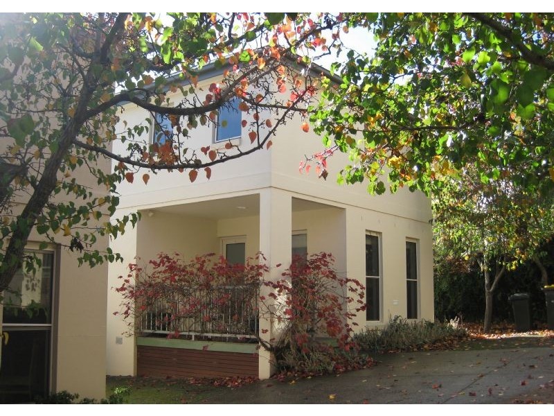 5/11 Camp Street, Daylesford VIC 3460