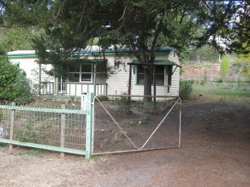 7 Mineral Springs Crescent, Hepburn Springs VIC 3461