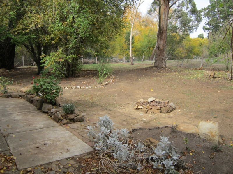 7 Mineral Springs Crescent, Hepburn Springs VIC 3461