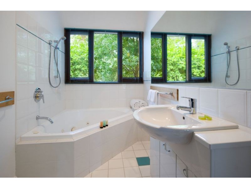 5 Lakeside Drive, Hepburn Springs VIC 3461