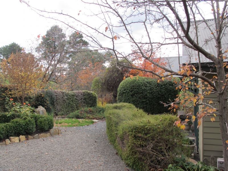 5 Lakeside Drive, Hepburn Springs VIC 3461