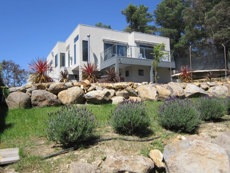 11 North St, Daylesford VIC 3460