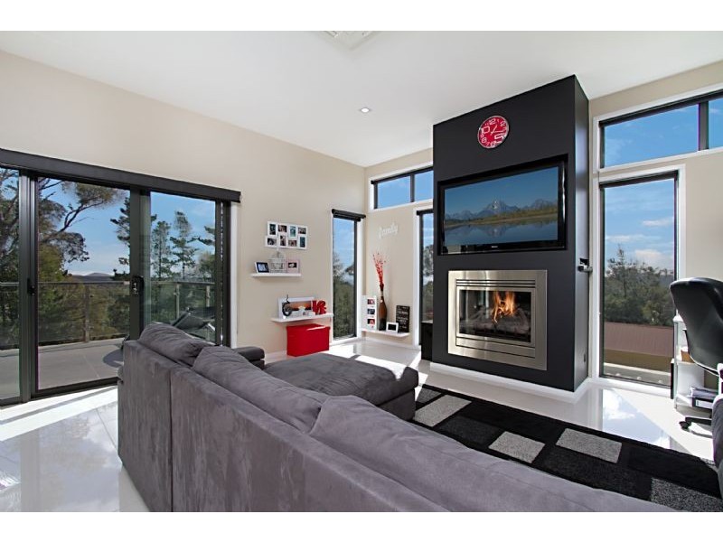 11 North St, Daylesford VIC 3460