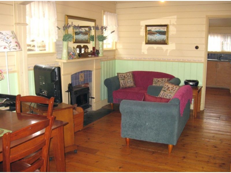 55 Duke St, Daylesford VIC 3460