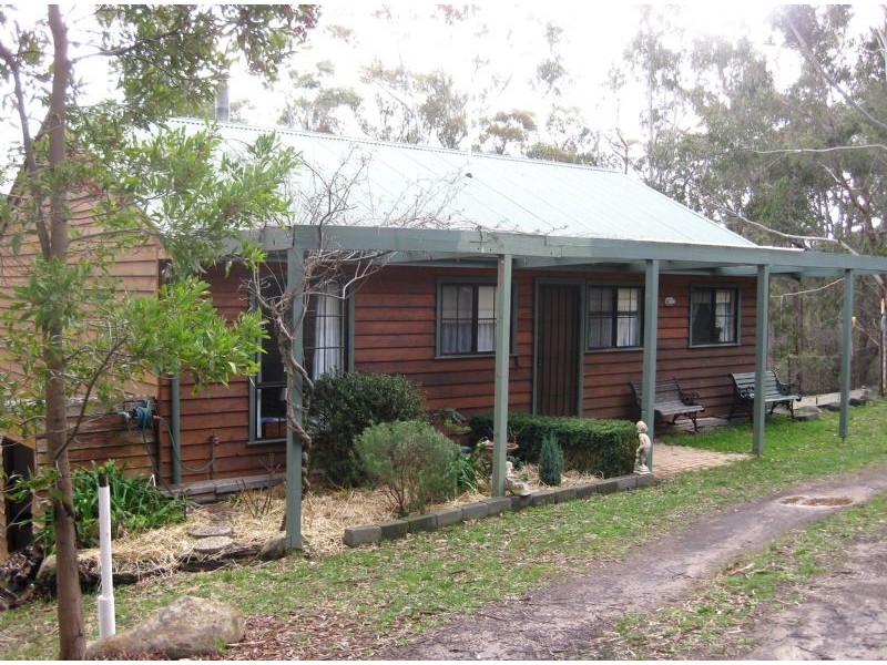 Lot 1/2 Hogans Lane, Musk Vale VIC 3461