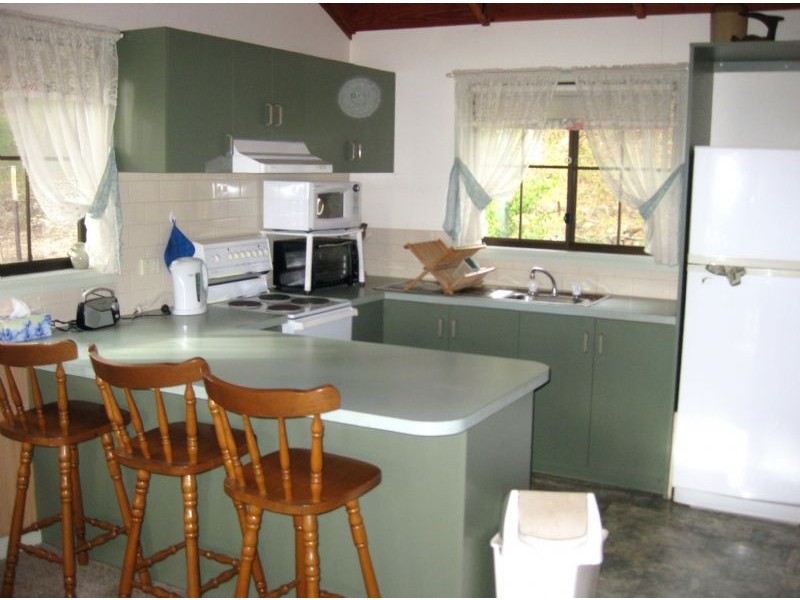 Lot 1/2 Hogans Lane, Musk Vale VIC 3461