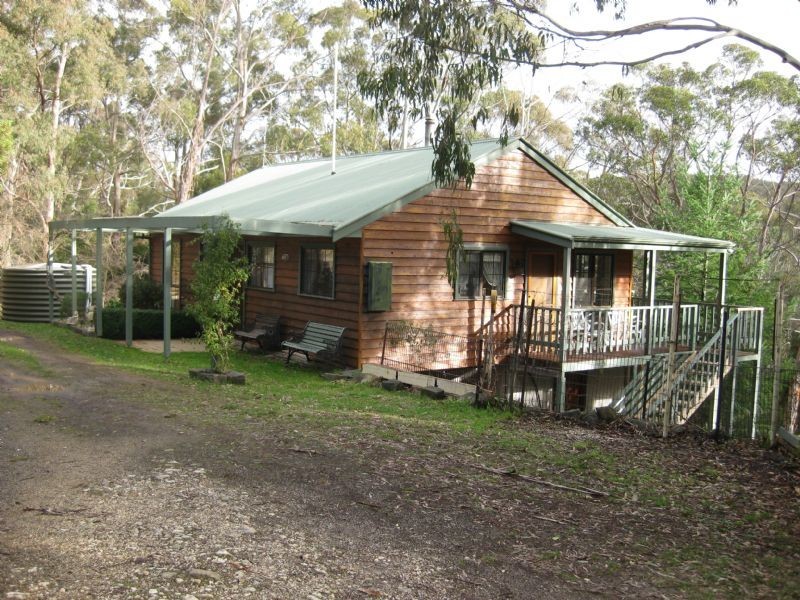 Lot 1/2 Hogans Lane, Musk Vale VIC 3461