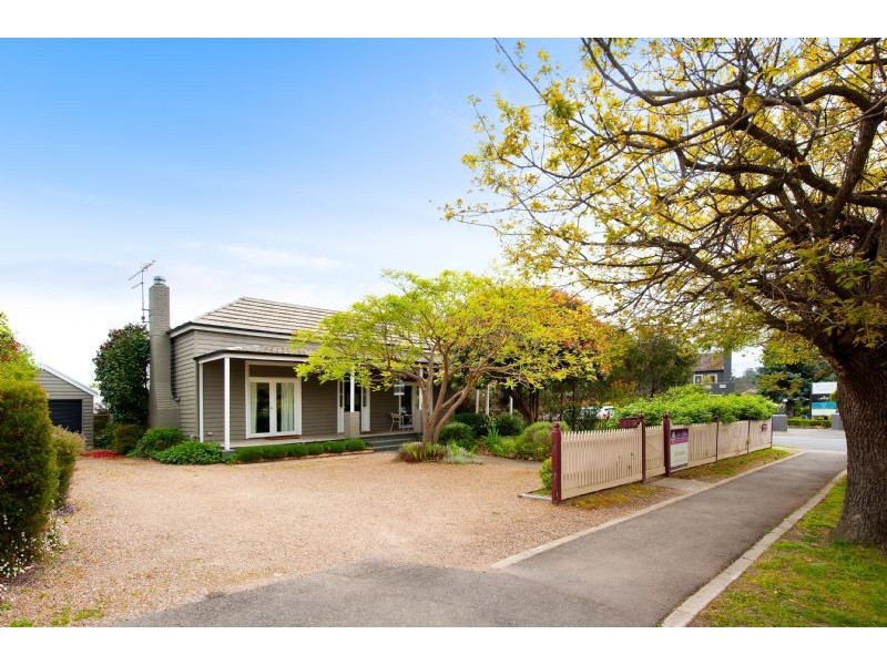 122 Main Road, Hepburn Springs VIC 3461