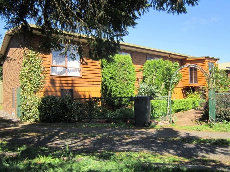 24 Coomoora School, Coomoora VIC 3461