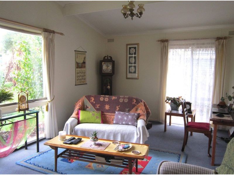 4 Ninth Street, Hepburn Springs VIC 3461