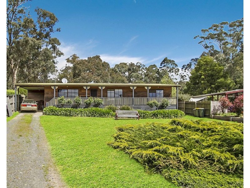 18 Wynvale Rise, Hepburn Springs VIC 3461