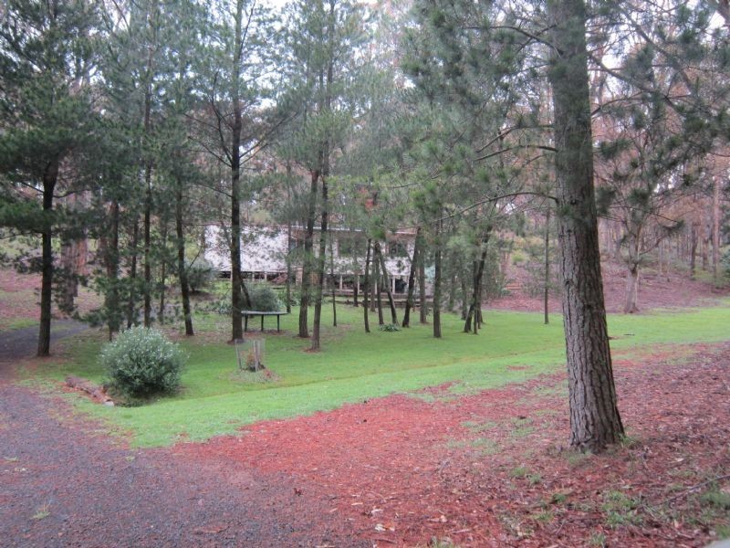 270 Scobles Road, Drummond VIC 3461