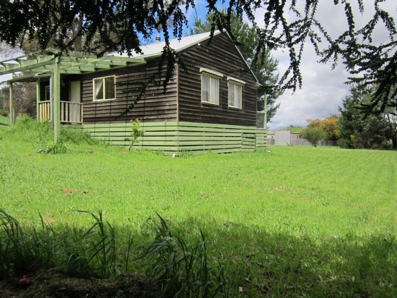 13 Fulcher Street, Daylesford VIC 3460