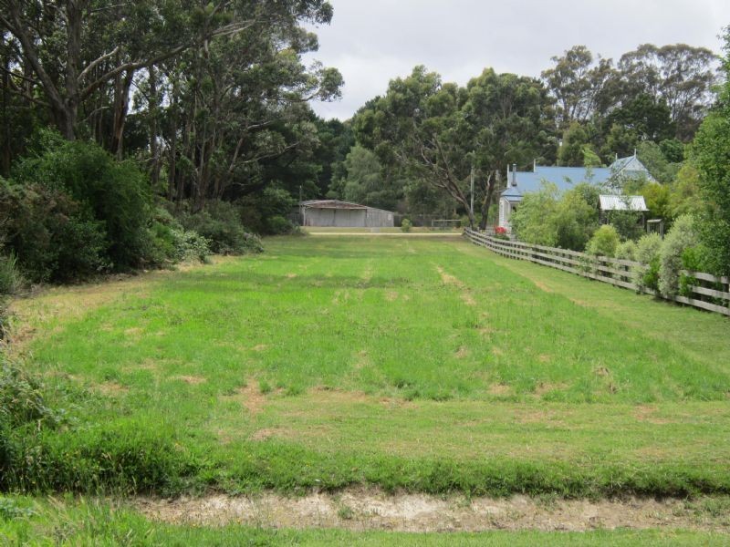 12 Bowen Street, Trentham VIC 3458