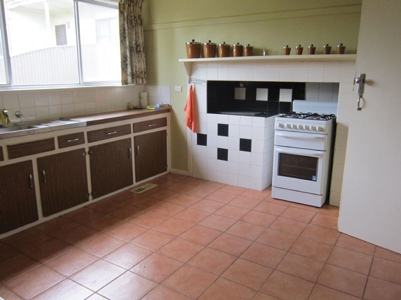 3 Trewalla Street, Daylesford VIC 3460