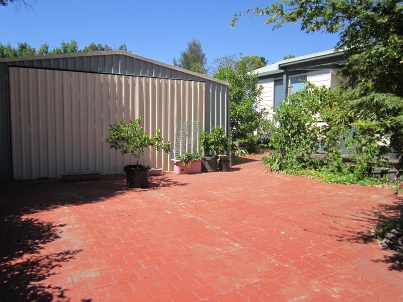 11 Sixteenth Street, Hepburn VIC 3461