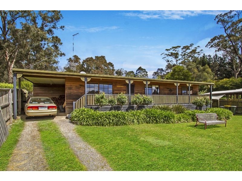 18 Wynvale Rise, Hepburn VIC 3461