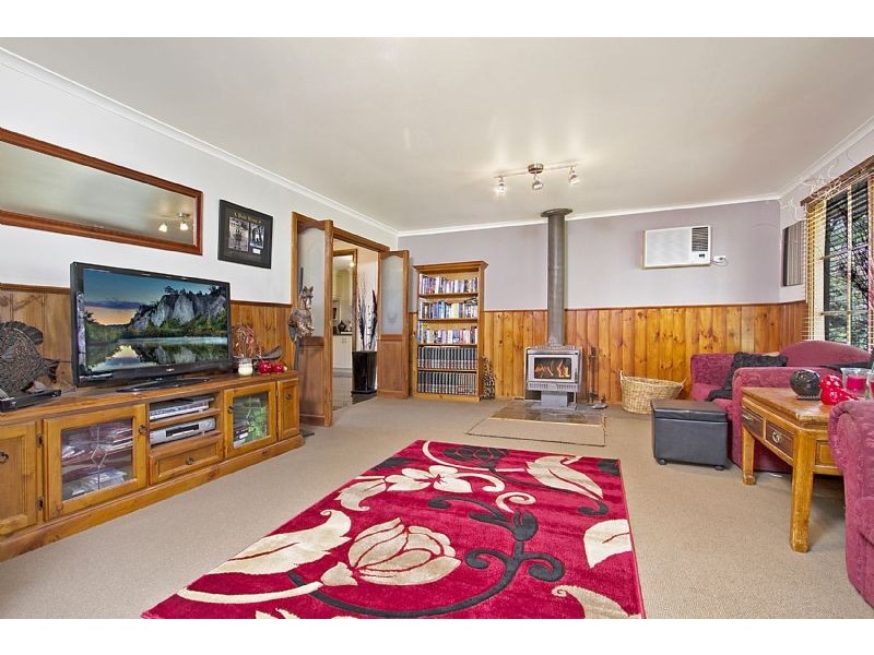 18 Wynvale Rise, Hepburn VIC 3461