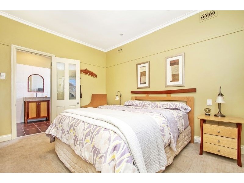 17 Queensberry Street, Daylesford VIC 3460