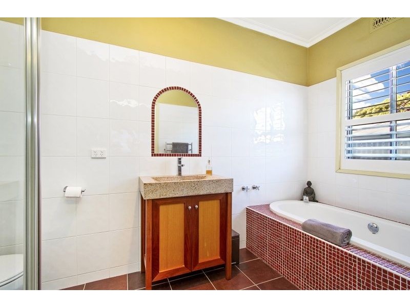 17 Queensberry Street, Daylesford VIC 3460