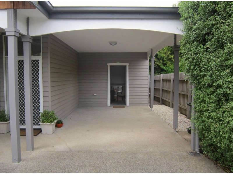 69a West Street, Daylesford VIC 3460