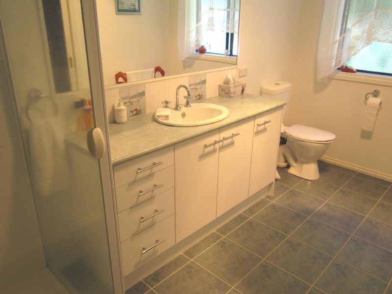 2 Barkly Street, Glenlyon VIC 3461