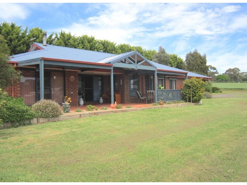 2 Barkly Street, Glenlyon VIC 3461